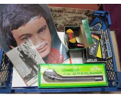 poster Auctions Prices