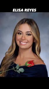 SENIOR SPOTLIGHT! Elisa Reyes ❤️