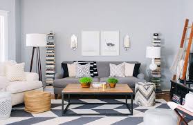 Alaina Kaczmarski S Chicago Apartment Tour The Everygirl Home Living Room Chicago Apartment Home