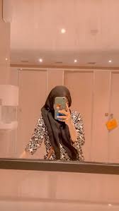 Lihat ide lainnya tentang providing aesthetically pleasing girls while providing motivation. Aesthetic Girl No Face Hijab Diseno De Camisa