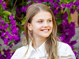 Alle Neuigkeiten zum Thema "Prinzessin Estelle"