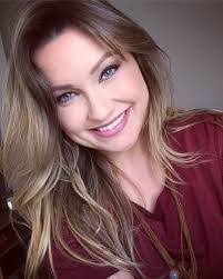 Angela Schafer's Instagram, Twitter & Facebook