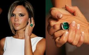 Victoria Beckham S Emerald Ring Victoria Beckham Engagement Ring Celebrity Engagement Rings Emerald Engagement Ring