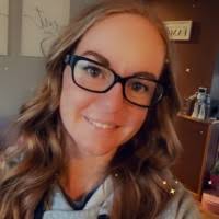 Amanda Underhill's Instagram, Twitter & Facebook