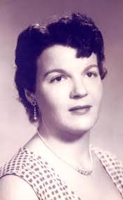 Alicia Pease's Instagram, Twitter & Facebook