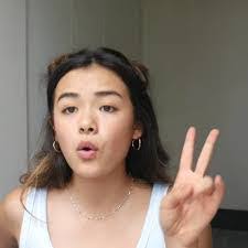 Alanna Moon's Instagram, Twitter & Facebook