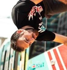 Ronnie Street Stunts