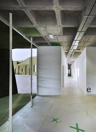 Elementary And Primary Public School In Roldan Estudio Huma Interior Design School Public School Interior Design Institute