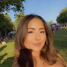 Alyssa Fioritto's Instagram, Twitter & Facebook