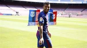 باولينيو يطلب راتب 6 ملايين يورو. Ø¨Ø§Ù„ØµÙˆØ± Ø¨Ø±Ø´Ù„ÙˆÙ†Ø© ÙŠÙ‚Ø¯Ù… Ø¨Ø§ÙˆÙ„ÙŠÙ†ÙŠÙˆ Ø£Ù…Ø§Ù… Ø­Ø¶ÙˆØ± Ù‡Ø²ÙŠÙ„