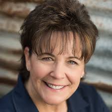 Designing Memories with Shelli West