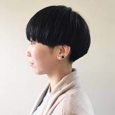 大谷 安希子さんはinstagramを利用しています 前下がりボブ シャンプーになりやすい前下がりラインを優しい仕上がりにするために あえてブツブツとしたい毛先にし 動き感を出しました ブツブツ前下がりボブ 黒髪ボブ abond akiko heartyabond ショート