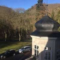 Descriptionlorch rhein wispertal haus rheinberg.jpg. Haus Rheinberg Thyssenkrupp Trainingszentrum 1 Tipp