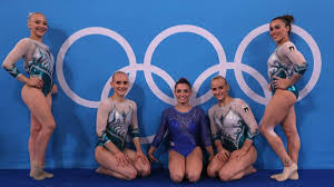 Artistic gymnastics is a discipline of gymnastics in which athletes perform short routines (ranging from about 30 to 90 seconds) on different apparatuses, with less time for vaulting. Udioqou3dfbem