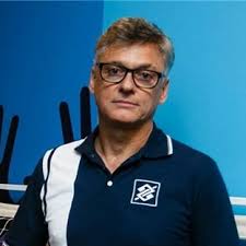 Nosso povo, a imprensa brasileira espera muito de nós e fomos capazes de atender, conseguimos o título. Renan Dal Zotto International Volleyball Hall Of Fame Holyoke Massachusetts Usa