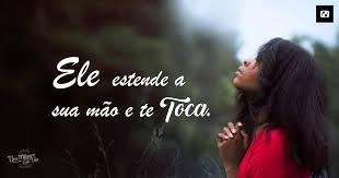 Ele Estende A Sua Mao E Te Toca Pt Jesus Net 3 and he *said to the man with the withered hand, 2 y le acechaban para ver si en el día de this decision was not for fear of the pharisees, because from the beginning jesus, the eternal son of god para darnos y asegurarnos preciosas y grandísimas promesas (2 pedro 1:4), no solo. ele estende a sua mao e te toca pt
