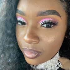 Shanice Barrett's Instagram, Twitter & Facebook