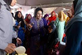 6 kedai barangan mewah popular dunia bagi orang ada ada. Permata Bukan Untuk Diri Sendiri Rosmah