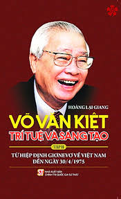 Văn đàn vinh danh truyện ký