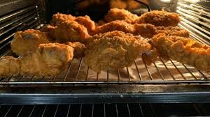 Bermimpi seekor ayam baik ayam hutan, anak ayam atau ayam jago aduan ( ayam berlaga ) memiliki makna yang menggambarkan akan suatu peringatan agar anda tetap sadar. Populer Lifestyle Viral Resep Ayam Kfc Arti Mimpi Pasangan Selingkuh