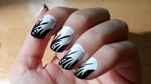 Decorados de uñas | diseños de uñas ~ if you are looking for bordes margenes bonitos y faciles para hojas blancas you've come to the ideal place. Diseno En Blanco Y Negro Cristinails Youtube