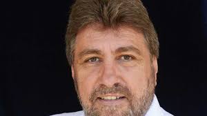 Dark horse' backed to win race for Fraser Coast mayor