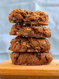 sizi mutlu edecek 500 kalorinin altinda 17 yemek yemek fistik ezmesi 500 kalori