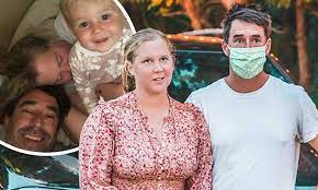 Amy Schumer And Husband Chris Fischer Are Really Good About Having Sex Once A Week Daily Mail Online