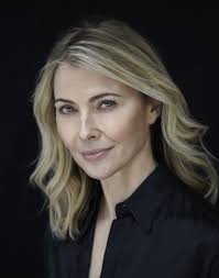 Linette Beaumont - Photos - IMDb