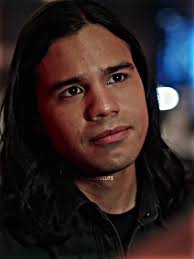 cisco leaves team flash 🥺 #theflash #fragueedits #barryallen #ciscoramon  #vibe #cw #flash #dccomics #fyp #global #viral