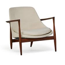 Danish artisan and designer ib kofod larsen was responsible for perhaps some of the most demonstrating his eye for unique shapes, the kofod larsen lounge chair is upholstered in a neutral. Ib Kofod Larsen Christensen Larsen Elizabeth Lounge Chair Denmark 1960s Artsy
