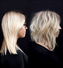 Shoulder Length Wavy Blonde Bob In 2020 Short Choppy Layered Hair Medium Length Hair Styles Thick Hair Styles