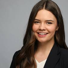 Isabelle Boyle's Instagram, Twitter & Facebook