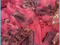 Aesthetic wallpaper edgy baddie aesthetic background 3d. Pink Baddie Wallpapers 463 Images About Tumblr Backgrounds On We Heart It See More About Background Wallpaper And Tumblr Rainbow Fluffy Unicorn Unicorn Glitter Unicorn Wallpaper For Laptop