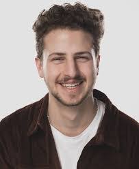 Bethany Kelley's Instagram, Twitter & Facebook