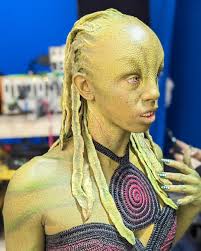 Laura Tyler's Instagram, Twitter & Facebook