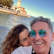 Ricardo Montaner added a new photo — at...