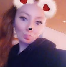 Kimley Bickham's Instagram, Twitter & Facebook