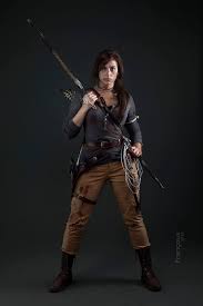 Lara croft is a wealthy, british archeologist who tries to thwart a secret society seeking two pieces of a mysterious device hidden in two different places of the world in order to use it during a rare planetary alignment to bring them unlimited power to control or destroy the world. Pin By Amanda Yeong On Poses References Lara Croft Costume Halloween Tomb Raider Celebrity Halloween Costumes