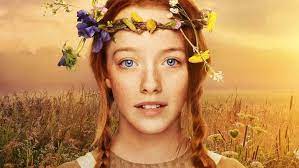 Amybeth mcnulty, corrine koslo, aymeric jett montaz, dalila bela, geraldine james, r.h. Anne With An E Staffel 1 Kritik Moviebreak De
