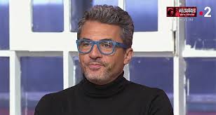 Il nous raconte son parcours et nous dévoile les coulisses de l'émission. Julien Cohen Affaire Conclue Quand On Saigne Quelqu Un Sur Une Enchere Ce N Est Pas Toujours Tres Sympathique Toutelatele