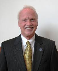 Dan Kellogg's Instagram, Twitter & Facebook