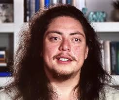 In the episode that Tony asks Kody to marry Mykelti, even Mykelti thought  it ridiculous to get a home equity loan for a wedding😆 K said that having  a wedding in August,