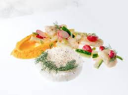 Joues De Lottes Cuites Basse Temperature Mousseline De Carottes Au Citron Riz Basmati Bio