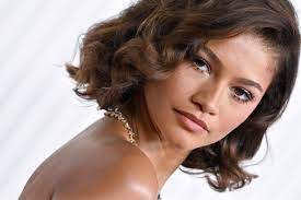 Zendaya stuns in sexy photoshoot for ELLE magazine