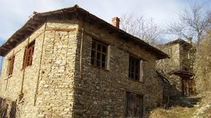 Das haus befindet sich auf einem 800 m² großen grundstück und muss renoviert werden. Okohauser In Bulgarien Traditionen Und Moderne Trends Gesellschaft