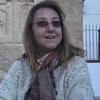 Luz Glass's Instagram, Twitter & Facebook