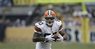 A member of the pro football hall of fame (1995), he is widely recognized as one of the greatest tight ends in the league's history. Kellen Winslow Jr Pleads Not Guilty To Kidnapping Rape Charges