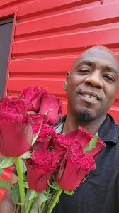 Kerry McVey (@promotemeentertainment) • Instagram photos and videos