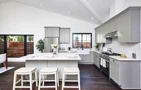 Subway® is an american restaurant franchise that primarily sells submarine sandwiches (subs), salads, and personal pizzas. 30 Gray And White Kitchen Ideas Designing Idea